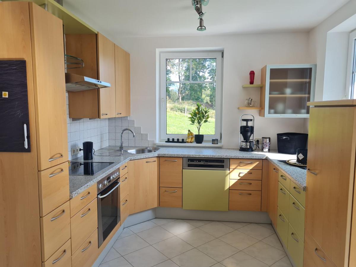 Aparts Lakeview -Gerlitzen -Ossiacher See -Ski Tratten  外观 照片